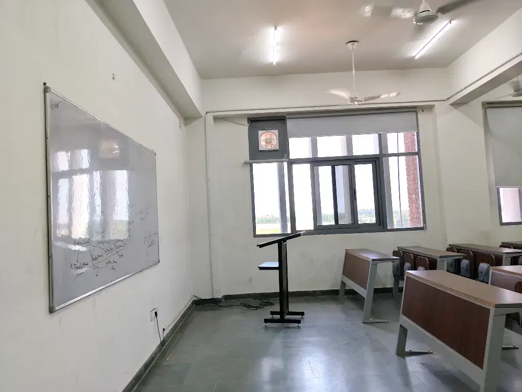 CGC University, Mohali Classrooms & Labs photo 1